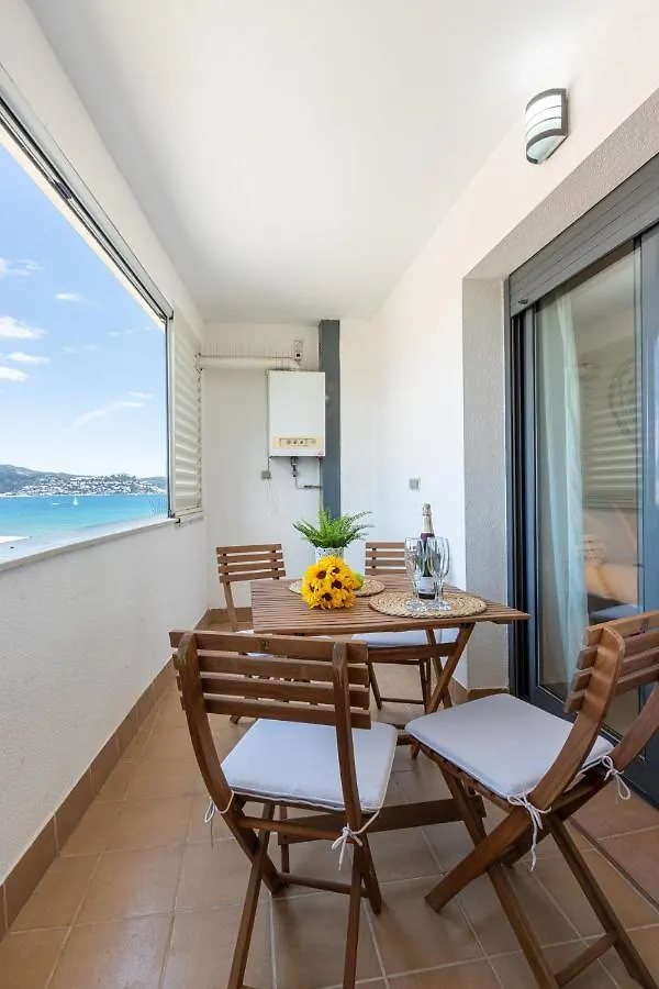 Empurialola -Precioso Apartamento Vistas Mar Y Piscina En Empuriabrava- 133 Apartamento